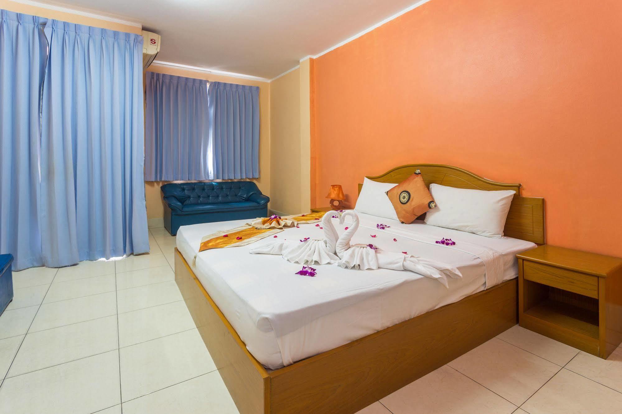 Guesthouse Belvedere Patong المظهر الخارجي الصورة