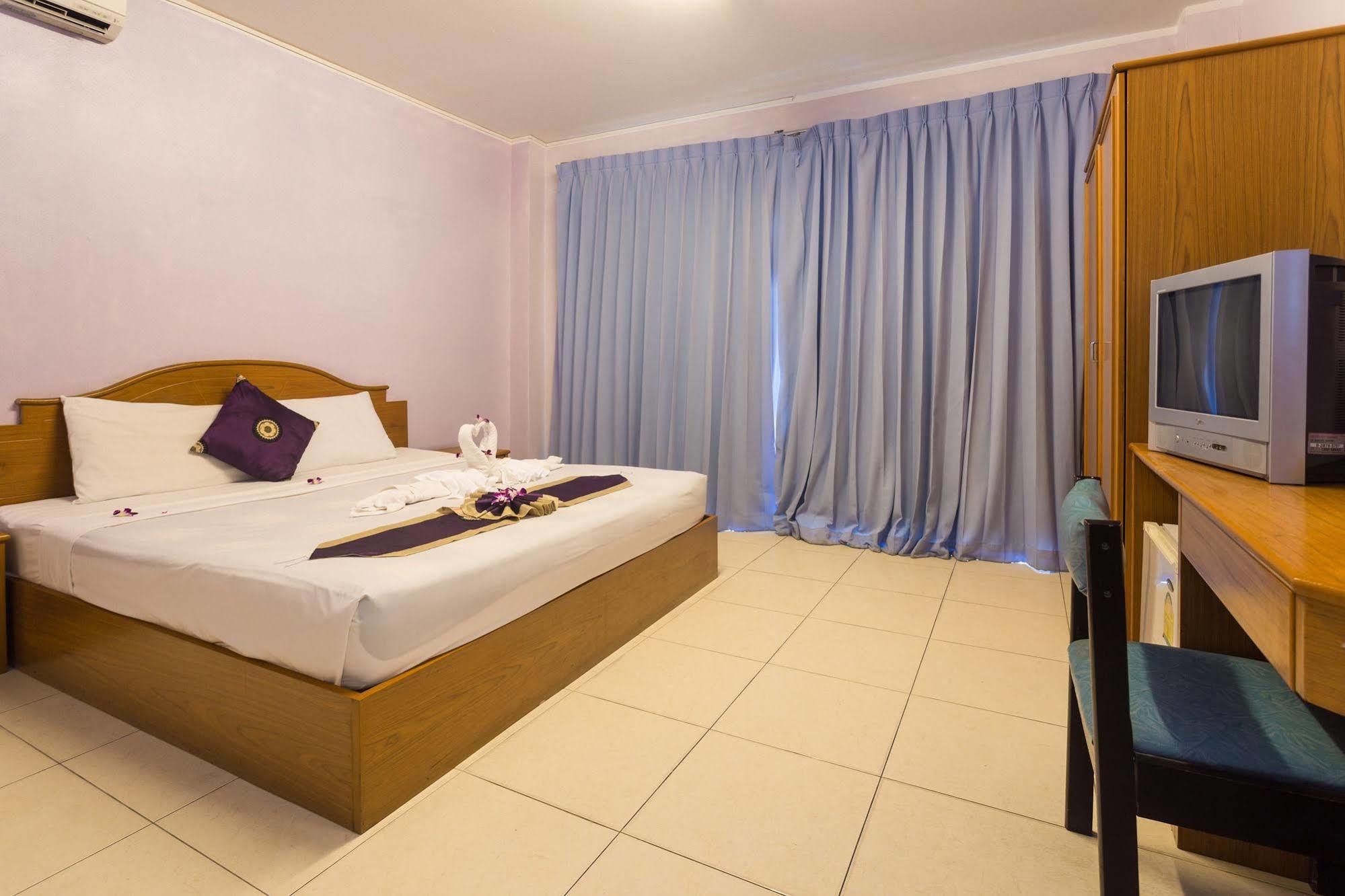 Guesthouse Belvedere Patong المظهر الخارجي الصورة